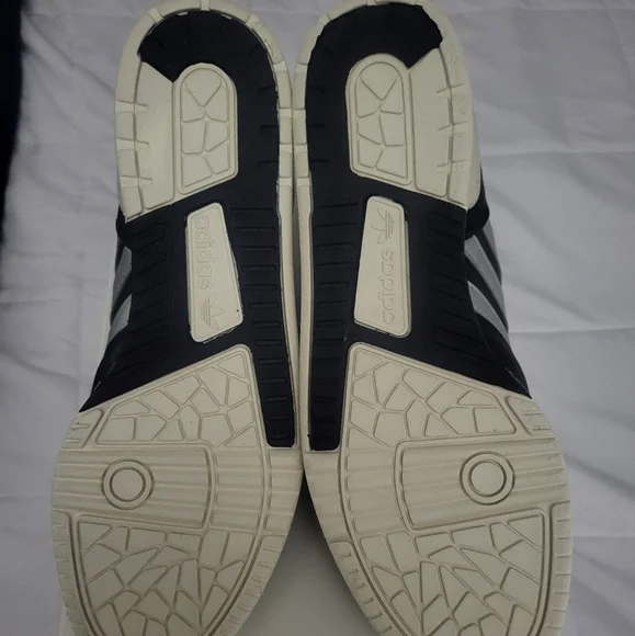 Adidas Rivalry  Consortium - Picture 5 of 12